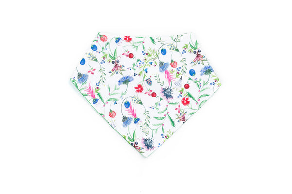 Sloane Ascot Baby Bib in Floral Liberty Print